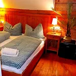 Farm stay Sonnleiten 4 Abtenau